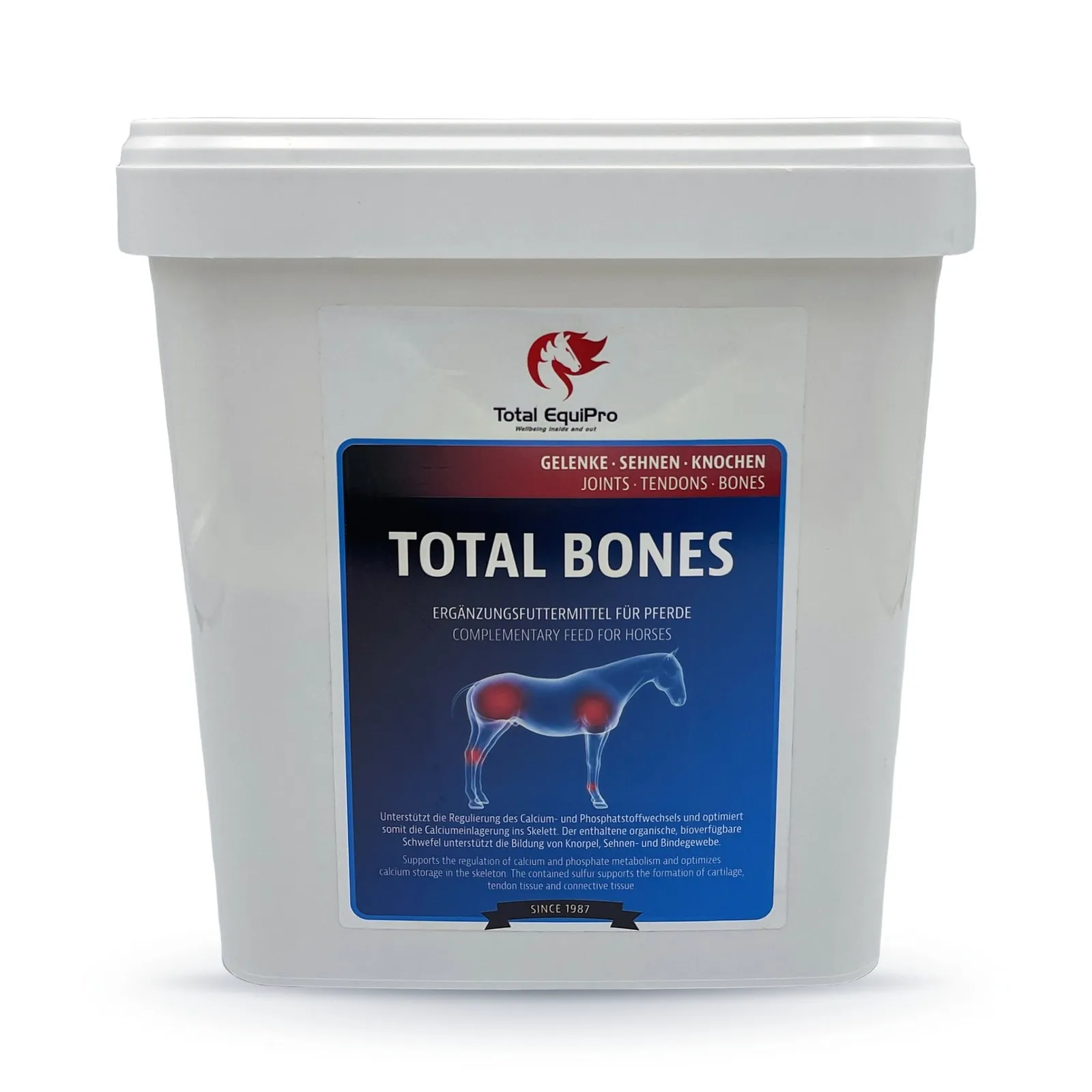 Bones nachher: Eimer freigestellt auf Weiß