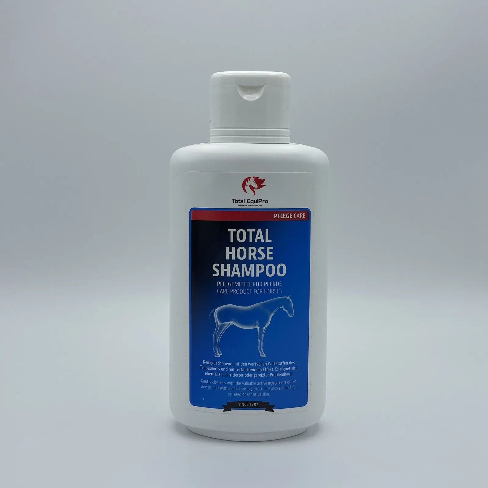 Horse Shampoo von TOTAL EquiPro vorher: Studiofoto